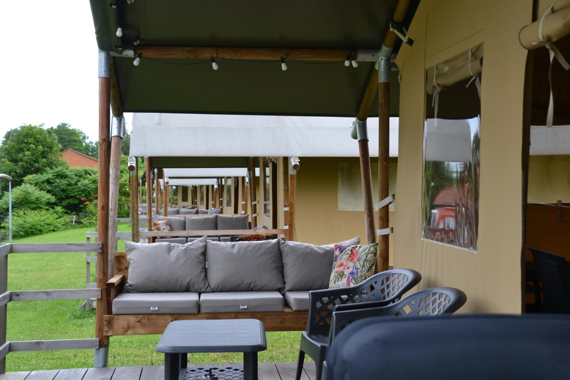 Camping Walsheim Gersheim Стая снимка